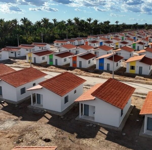 Ipirá divulga lista de inscritos habilitados na nova etapa do Minha Casa, Minha Vida