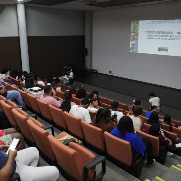 SEC divulga resultado de sorteio para mais de 25 mil vagas em cursos técnicos na Bahia